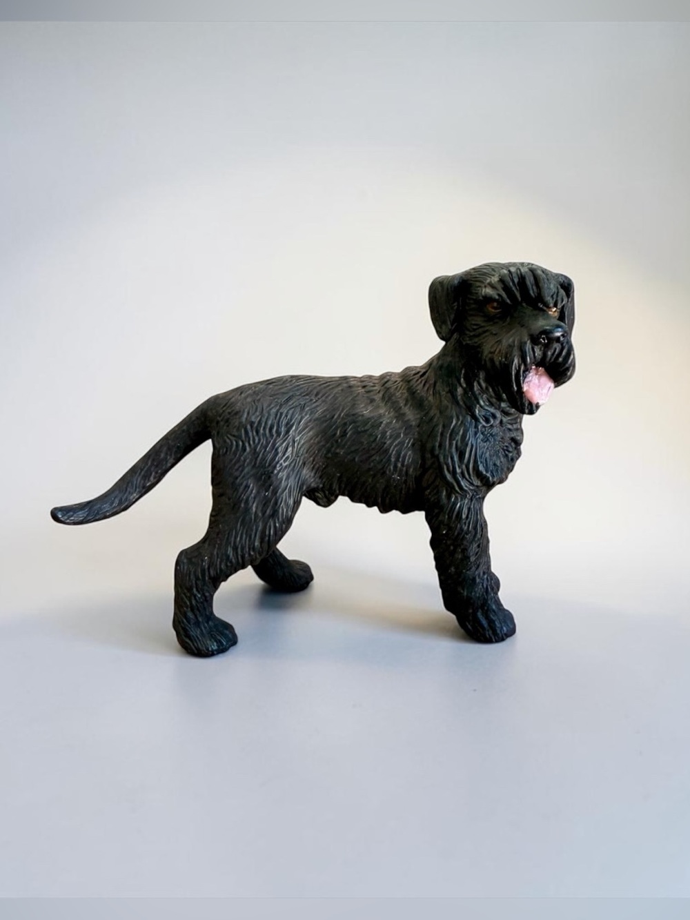 Schleich 16337 Giant Schnauzer Retired 2005